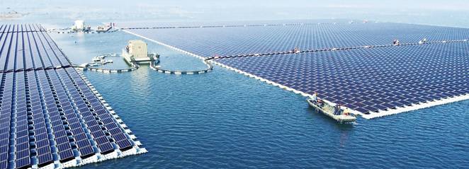 sungrow-power-floating-solar-plant-huainan-china-designboom-05-25-2017-fullheader-662x0_q70_crop-scale